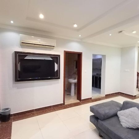 Celine Al Motamaiza Furnished Apartment Джидда Екстер'єр фото
